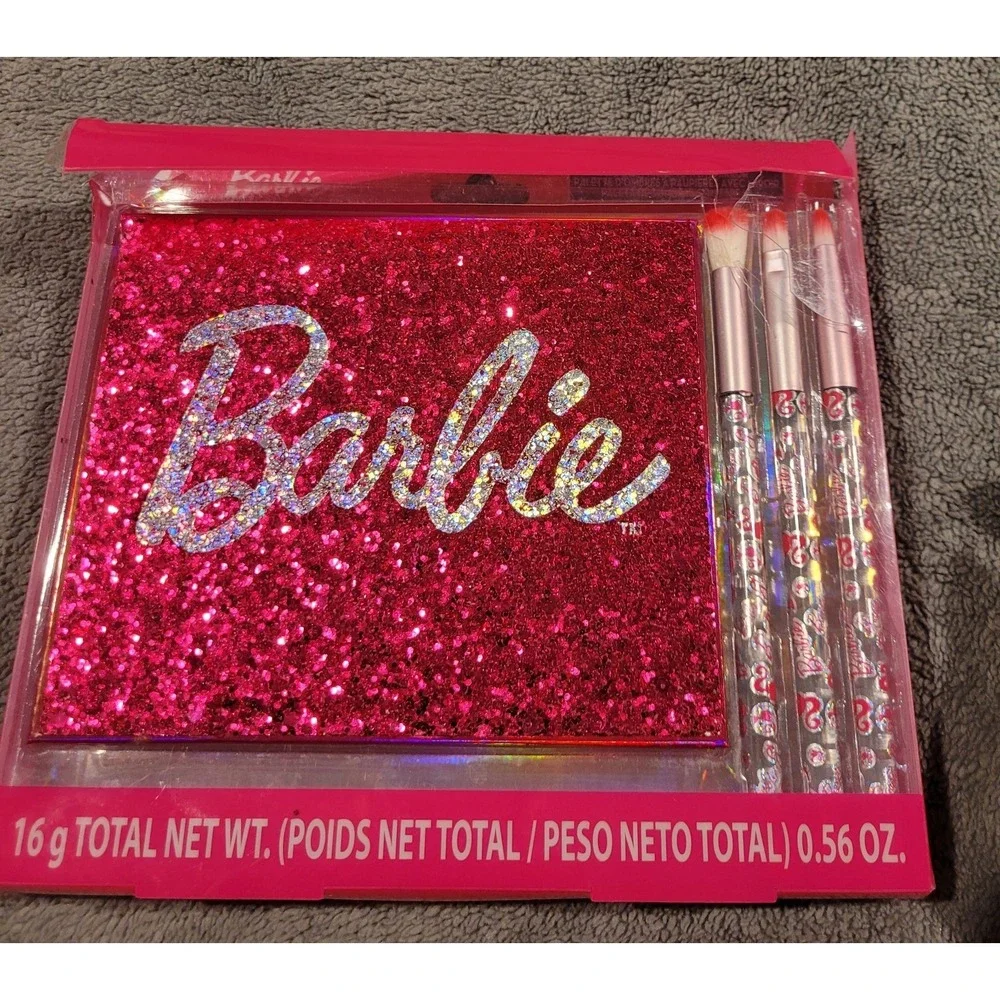 Mattel Barbie Shimmer Pressed Powder Eyeshadow Palette 3 Brushes &2  Kiss Lashes